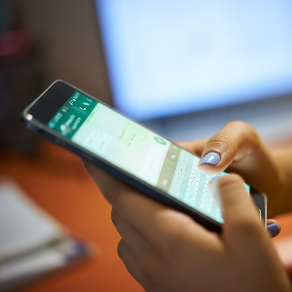 Communication bailleurs / locataires : pourquoi éviter WhatsApp